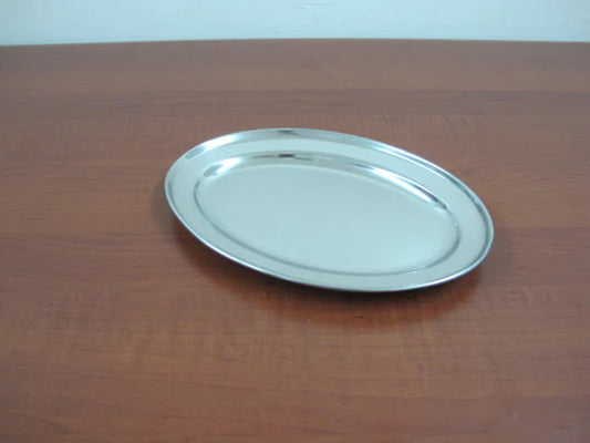 Thick oval stainless steel dish 25 cm